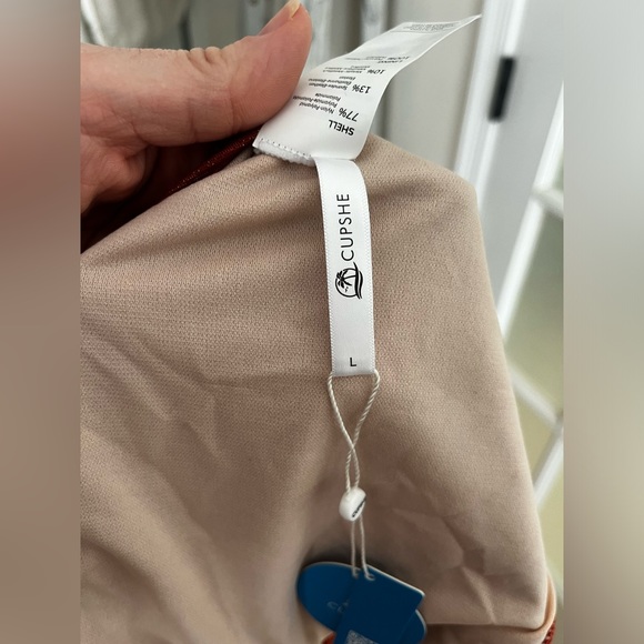 Cupshe Cutout Swimsuit - Picture 3 of 4